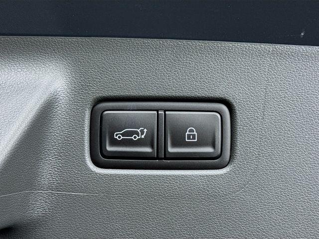 New 2026 Gray Hyundai SE image 38