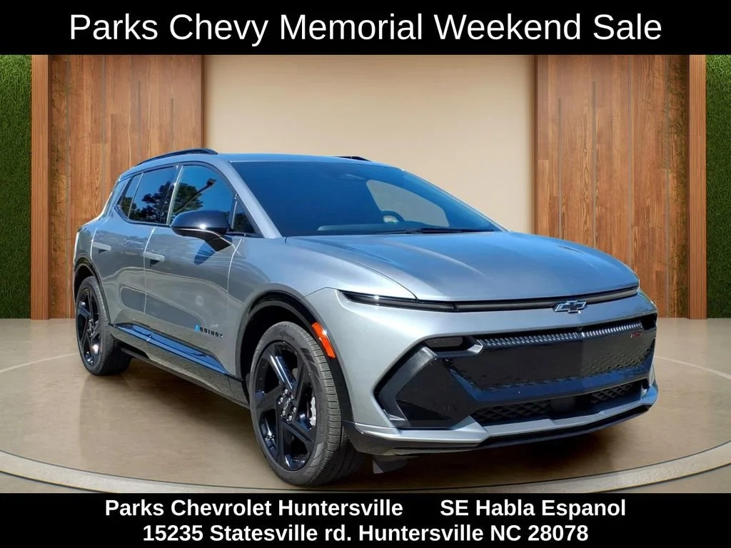 2025 Chevrolet Equinox EV RS FWD's photo