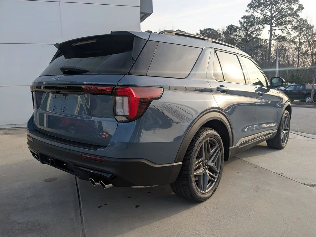 New 2026 Vapor Blue Metallic Ford ST image 4