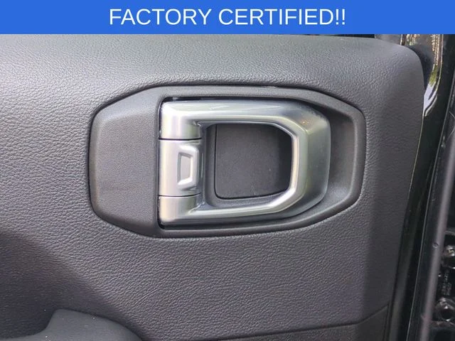Used 2023 Black Jeep Mojave image 26