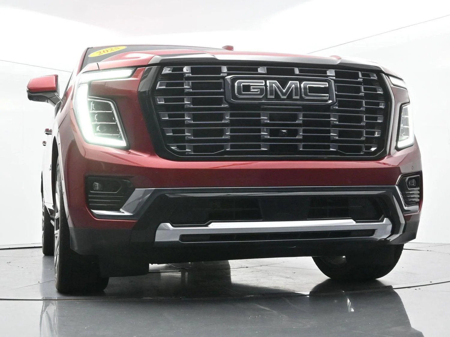 Used 2025 Volcanic Red Tintcoat GMC Denali Ultimate image 56