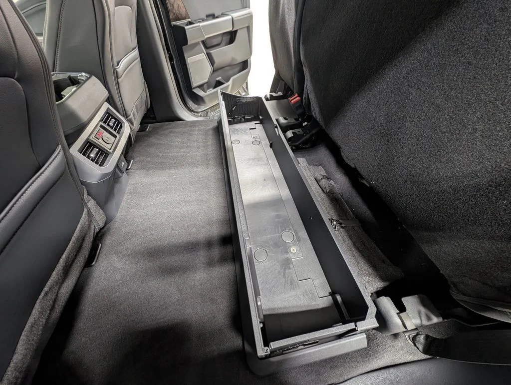 New 2026 Carbonized Gray Metallic Ford F-350® Lariat® image 23