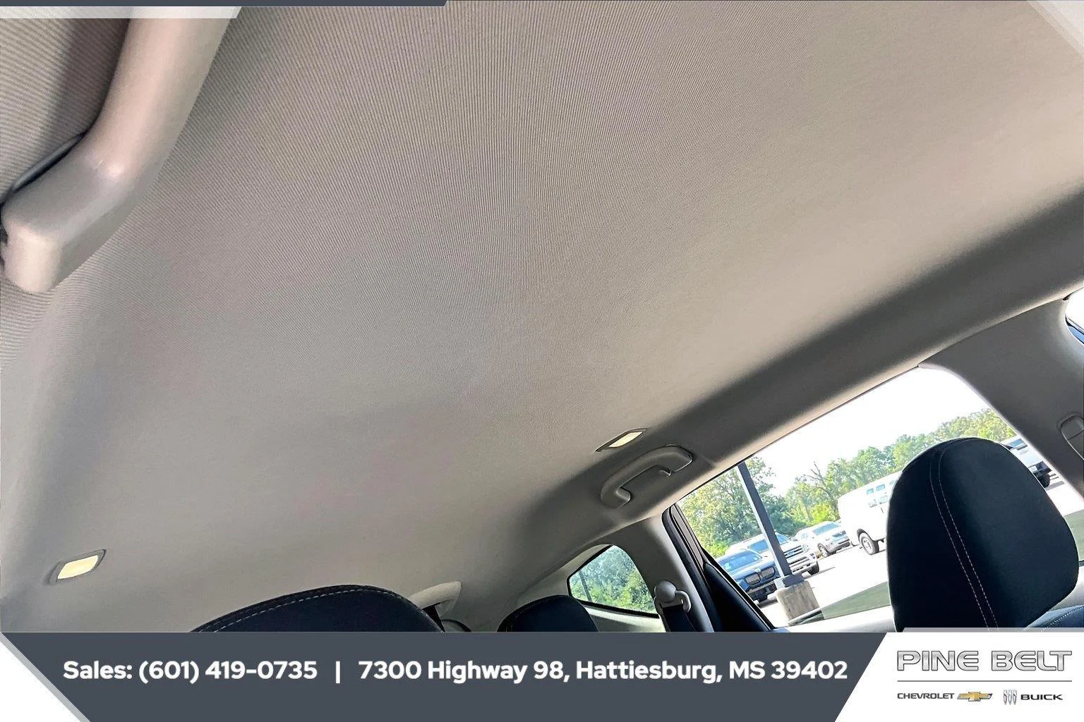 Used 2019 Brilliant Silver Metallic Nissan S image 16