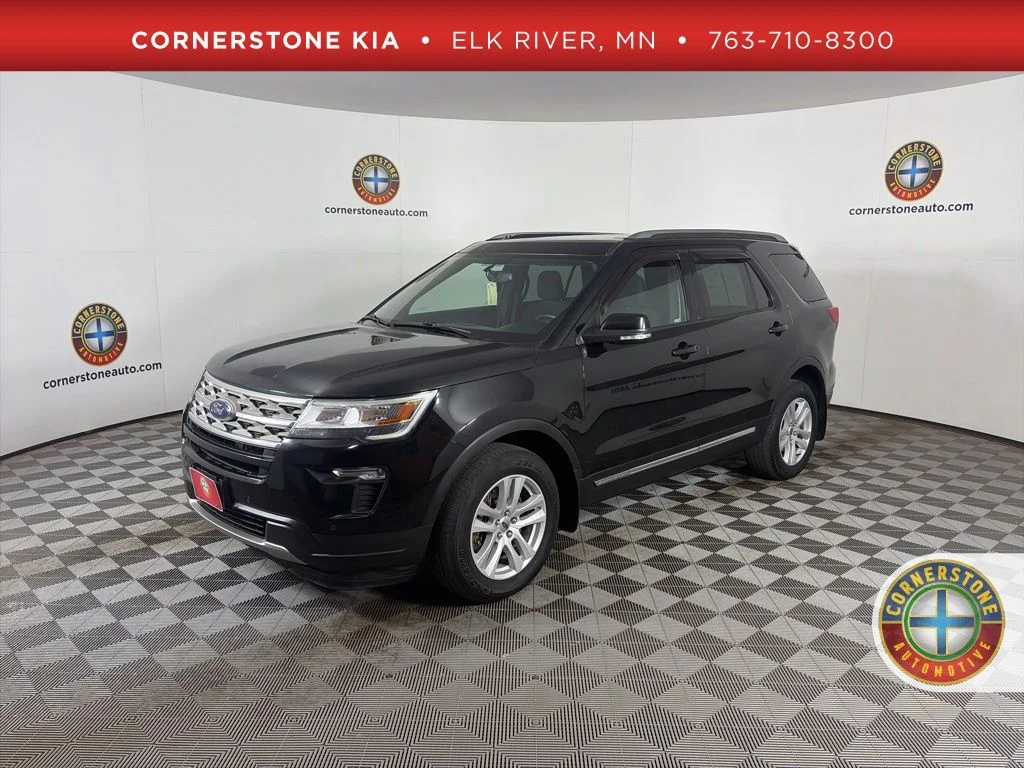 2018 Ford Explorer XLT 4WD's photo