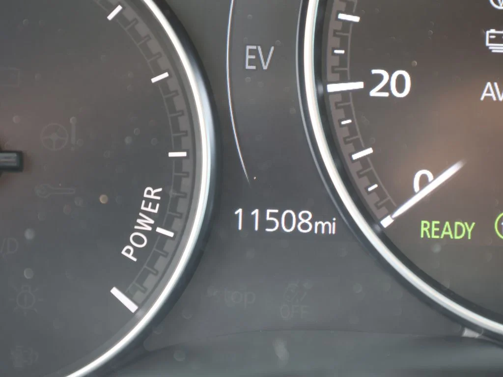 Certified Used 2025 Blue Mazda Preferred image 40