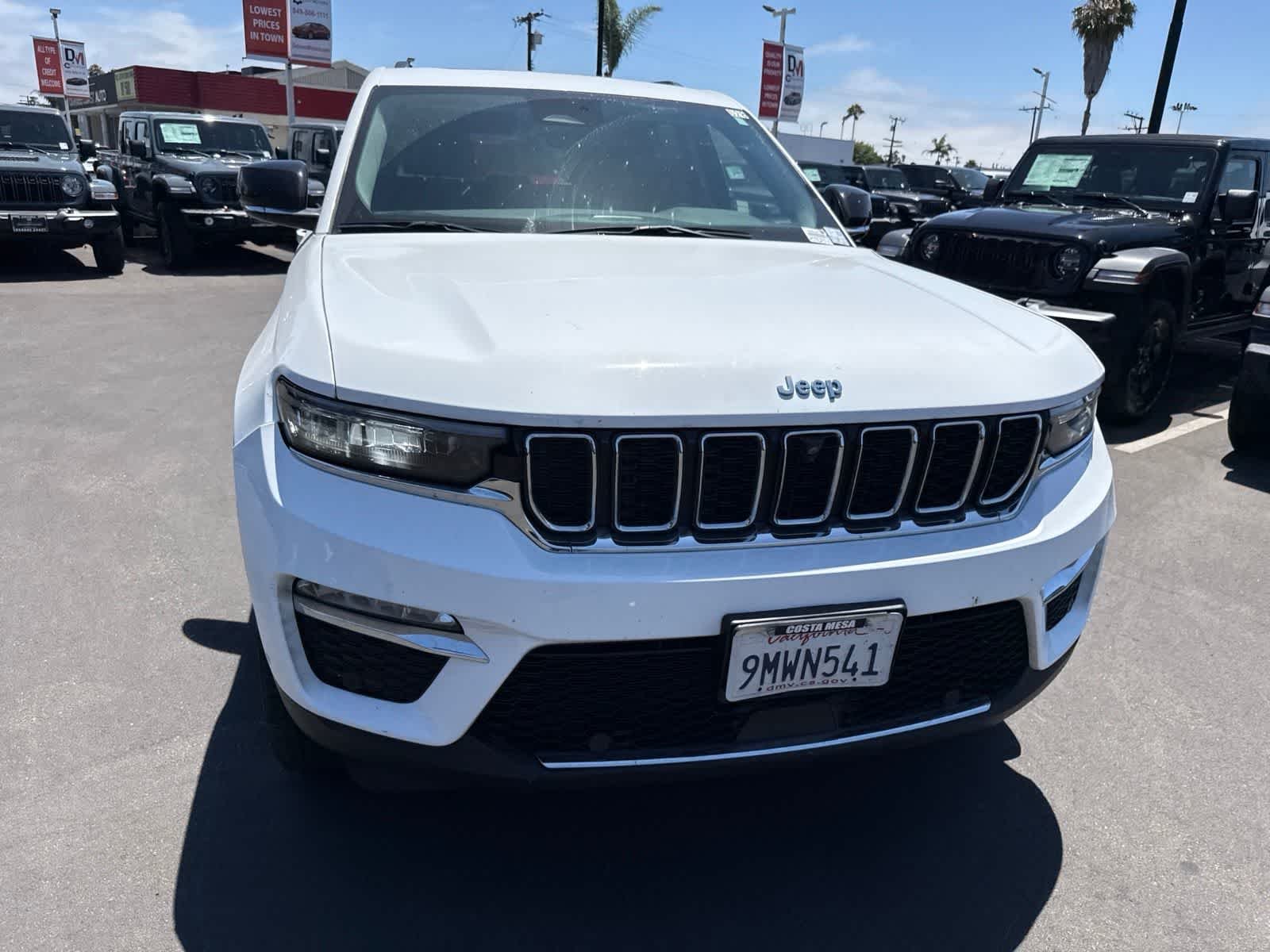 Used 2023 Bright White Clearcoat Jeep  image 7