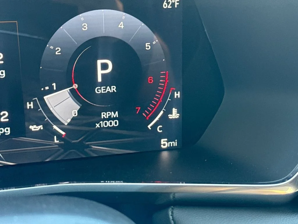 New 2026 Sterling Metallic GMC Elevation image 12