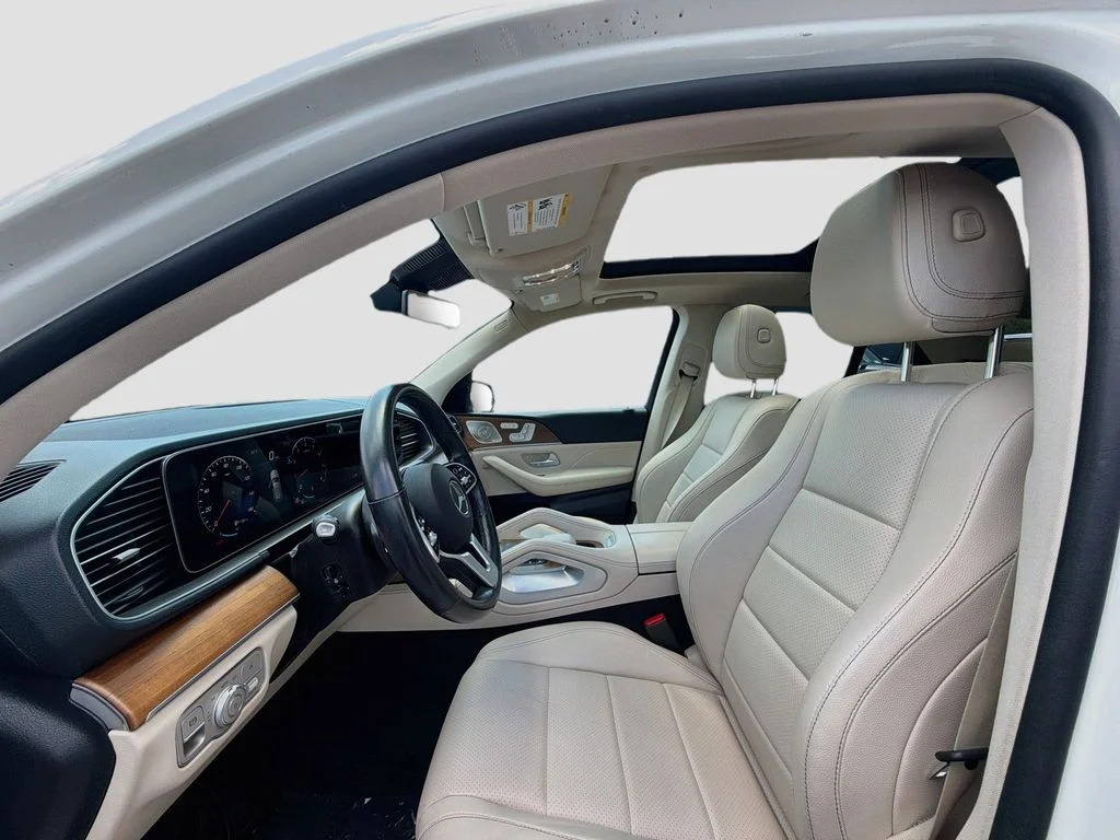 Used 2022 White Mercedes-Benz GLE 350 image 22