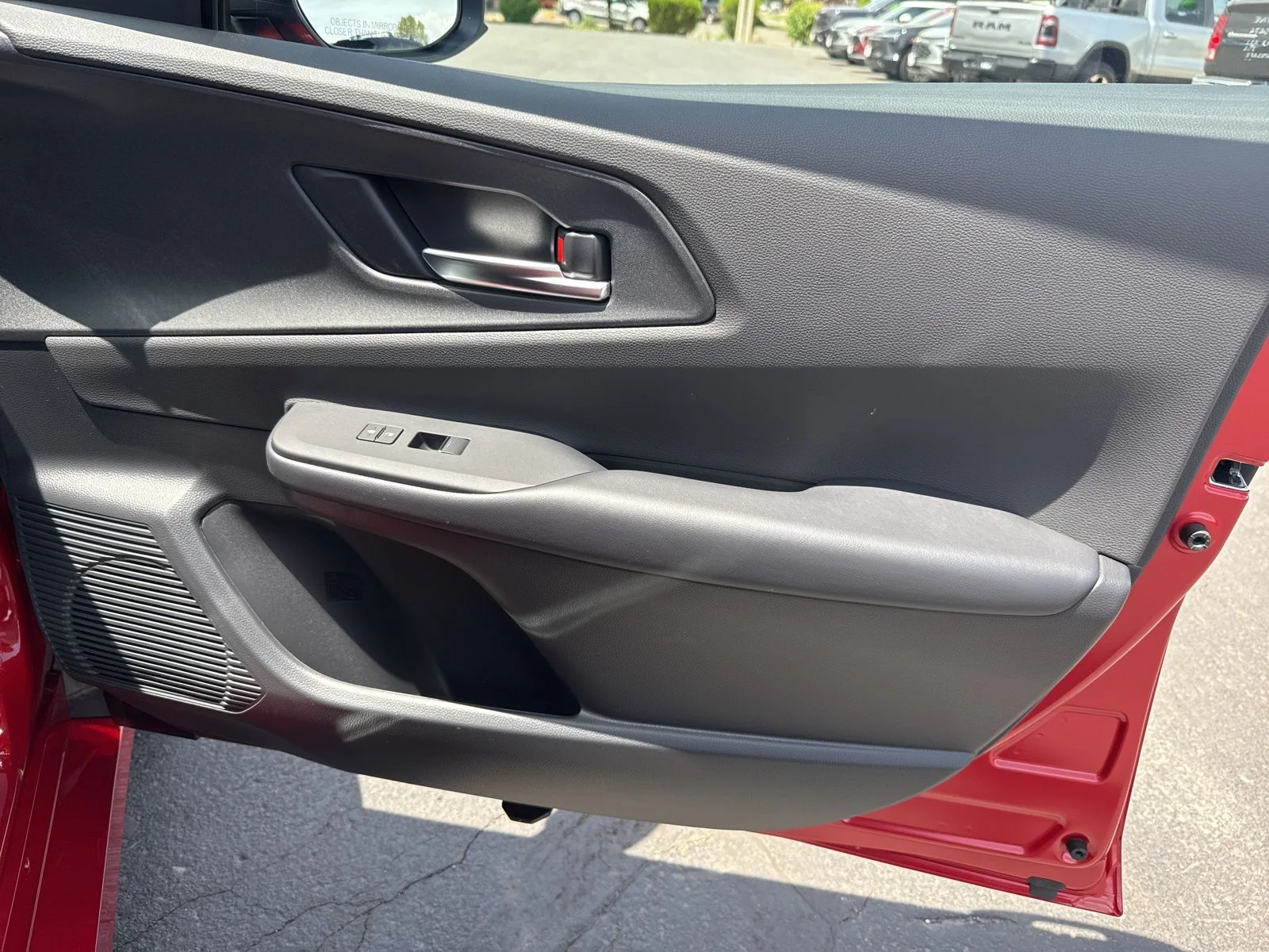 2025 Toyota Prius XSE Premium - Photo 38