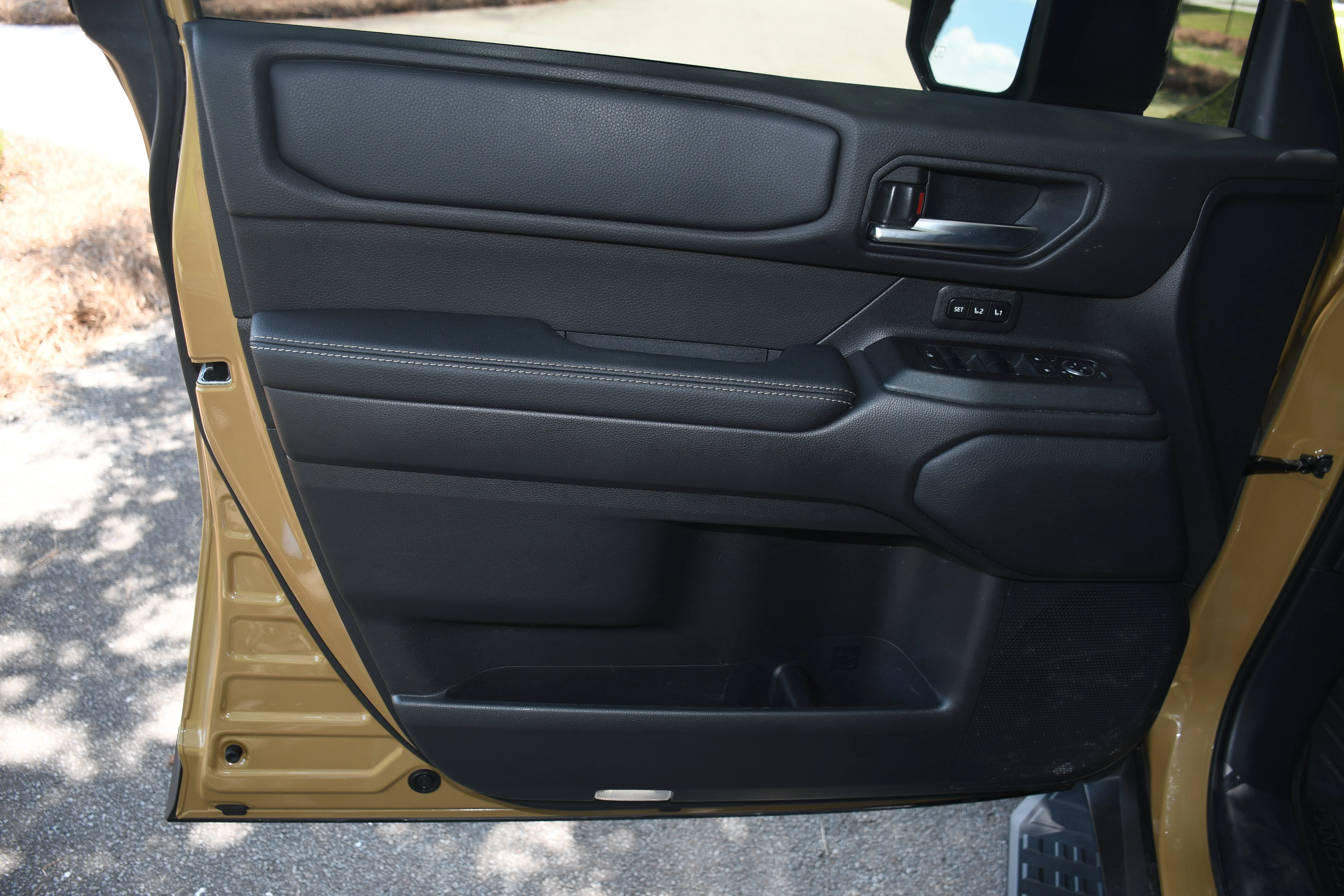 Used 2025 Gray Toyota Base image 9