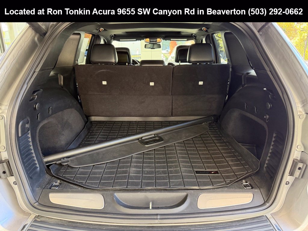 Used 2015 Billet Silver Metallic Clearcoat Jeep Limited image 10