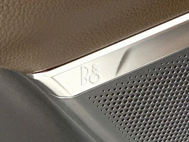 New 2027 Star White Metallic Tri-Coat Ford MAX King Ranch® image 54