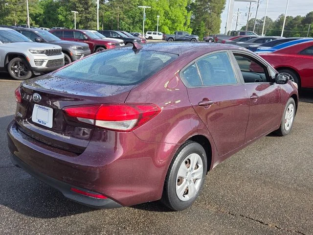 Used 2017 Red Kia LX image 12