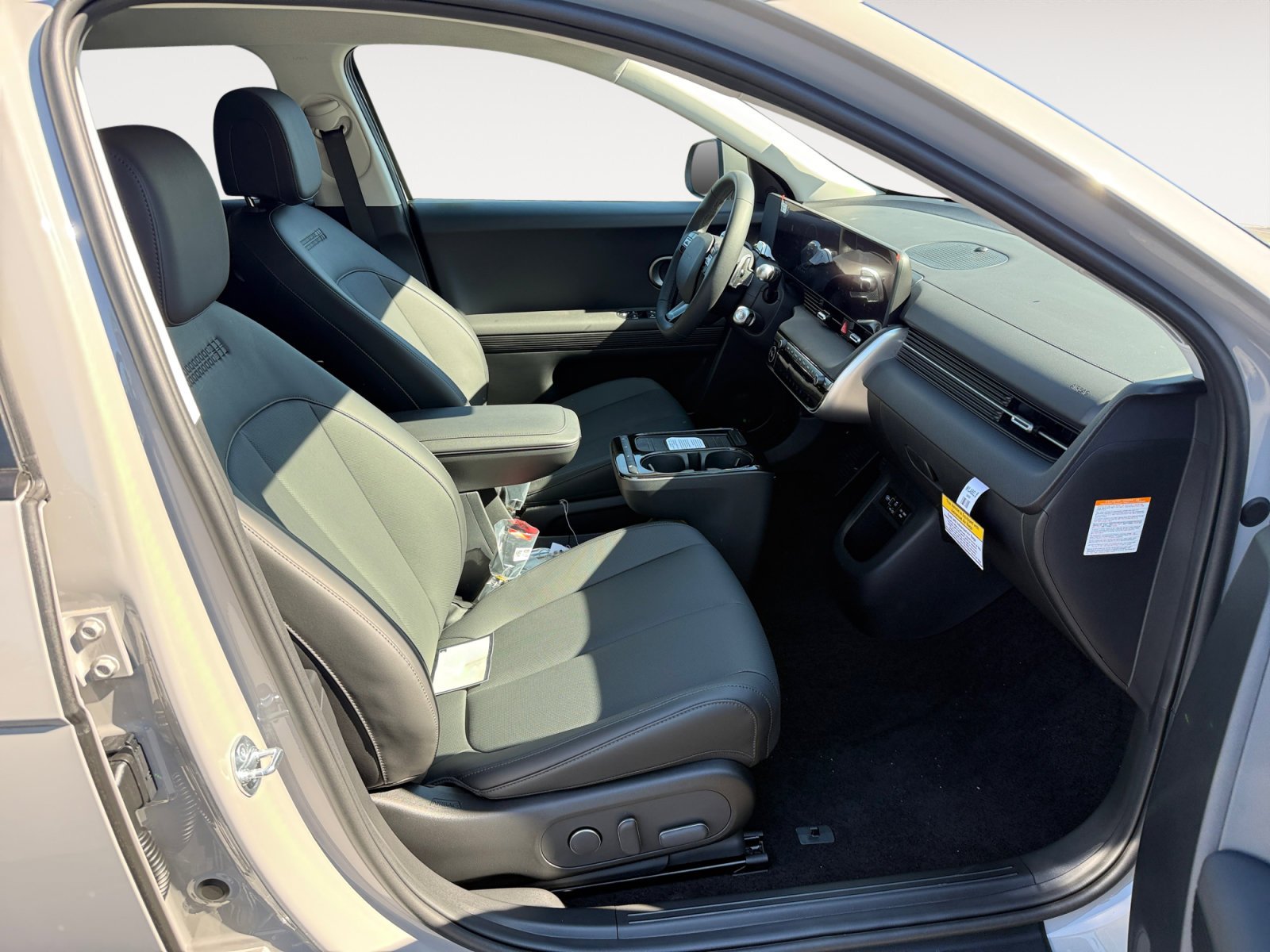 New 2027 Cyber Gray Hyundai SEL image 19