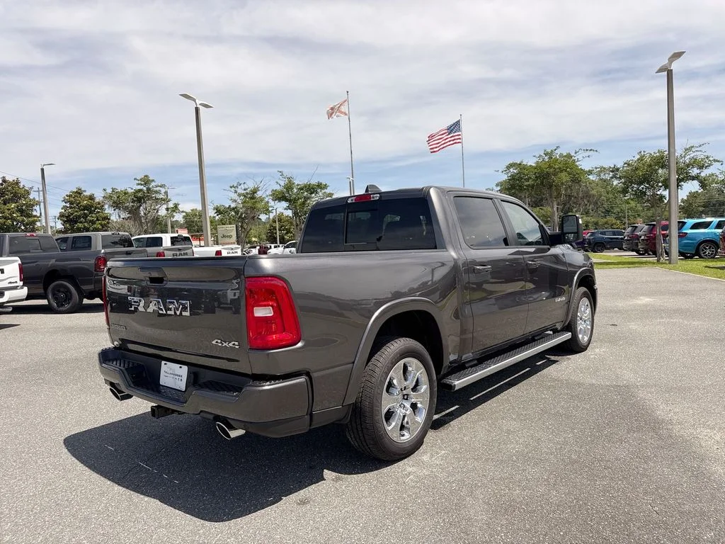 New 2026 Granite Crystal Metallic Clear-Coat Exterior Paint RAM Big Horn/Lone Star image 3