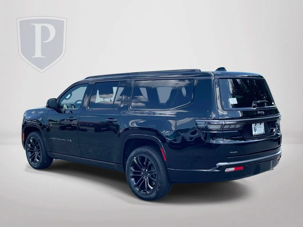 New 2026 High Gloss Black Jeep Summit Reserve image 6