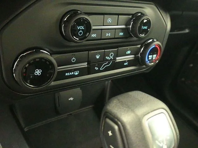 New 2026 Velocity Blue Metallic Ford Base image 14