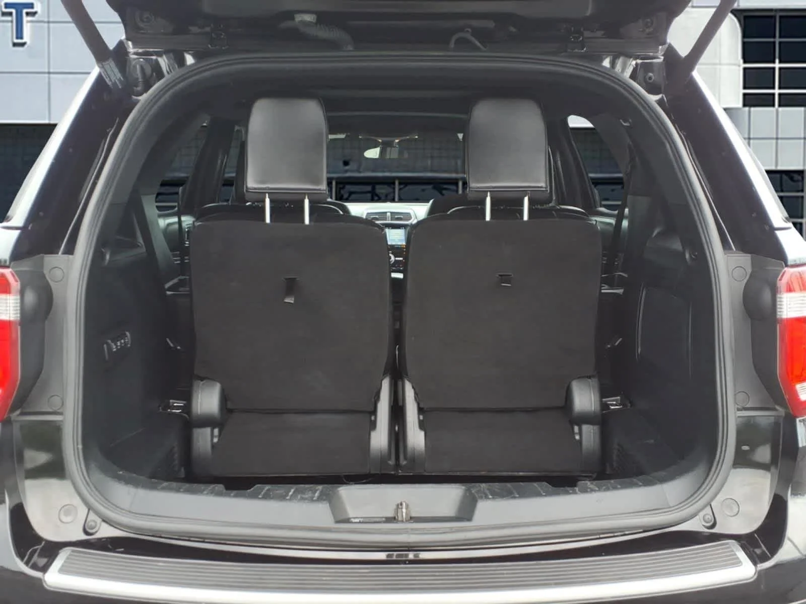 Used 2019 Agate Black Ford Platinum image 6