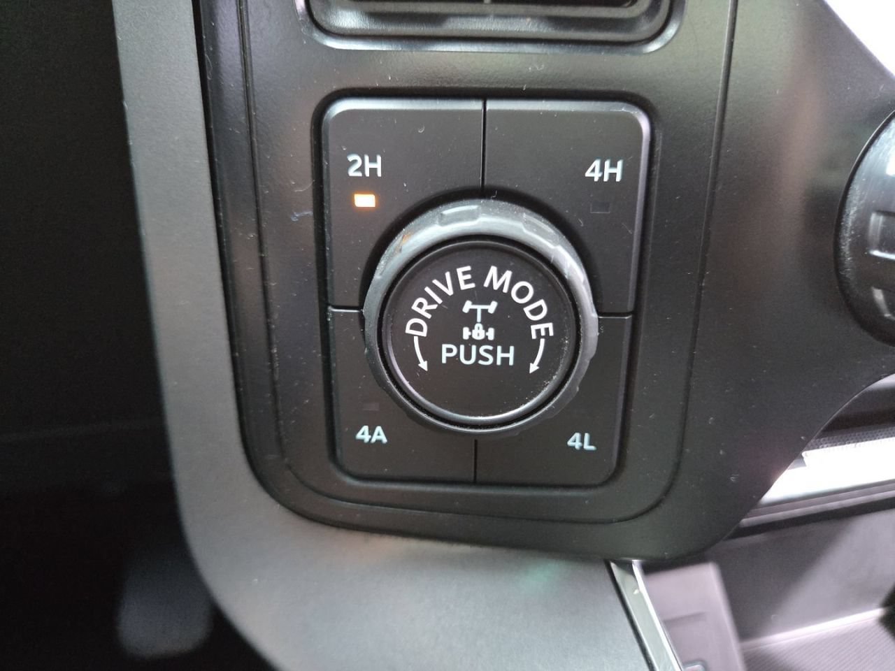 Used 2022 White Ford XL image 8