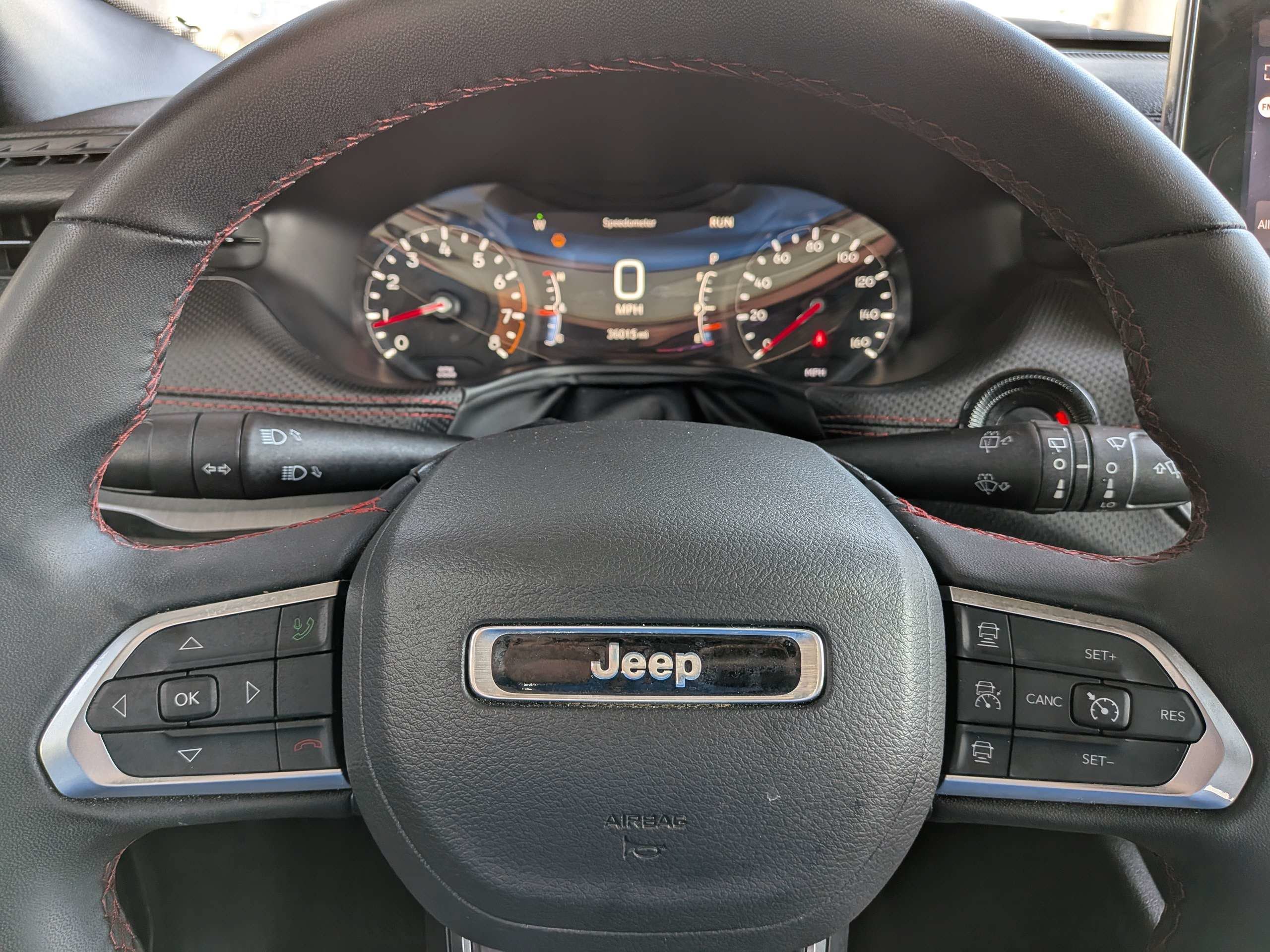 Used 2025 Silver Jeep Trailhawk image 22