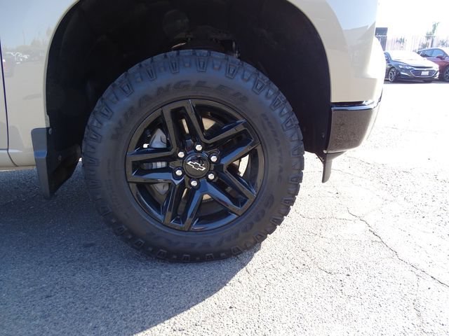 Certified Used 2022 Sand Dune Metallic Chevrolet LT Trail Boss image 7