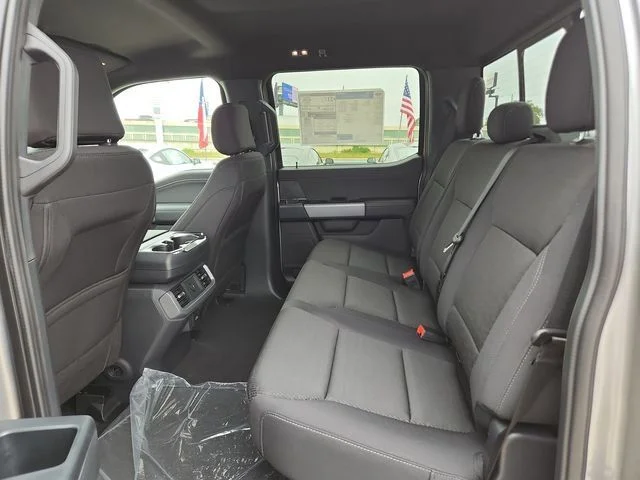 New 2026 Iconic Silver Metallic Ford XLT image 13