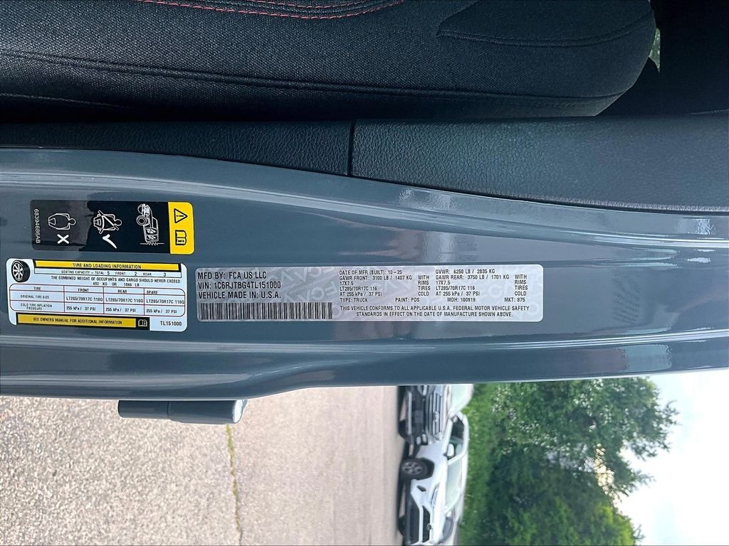 Used 2026 Gray Jeep Rubicon image 9