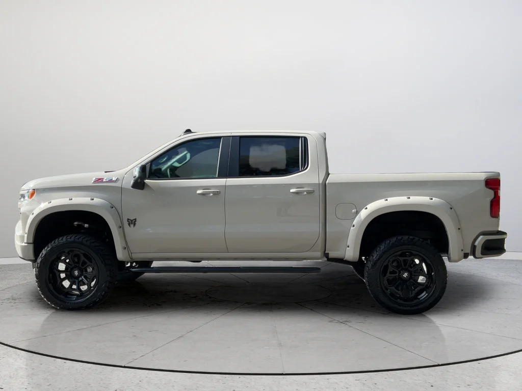 New 2026 White Sands Chevrolet RST image 8