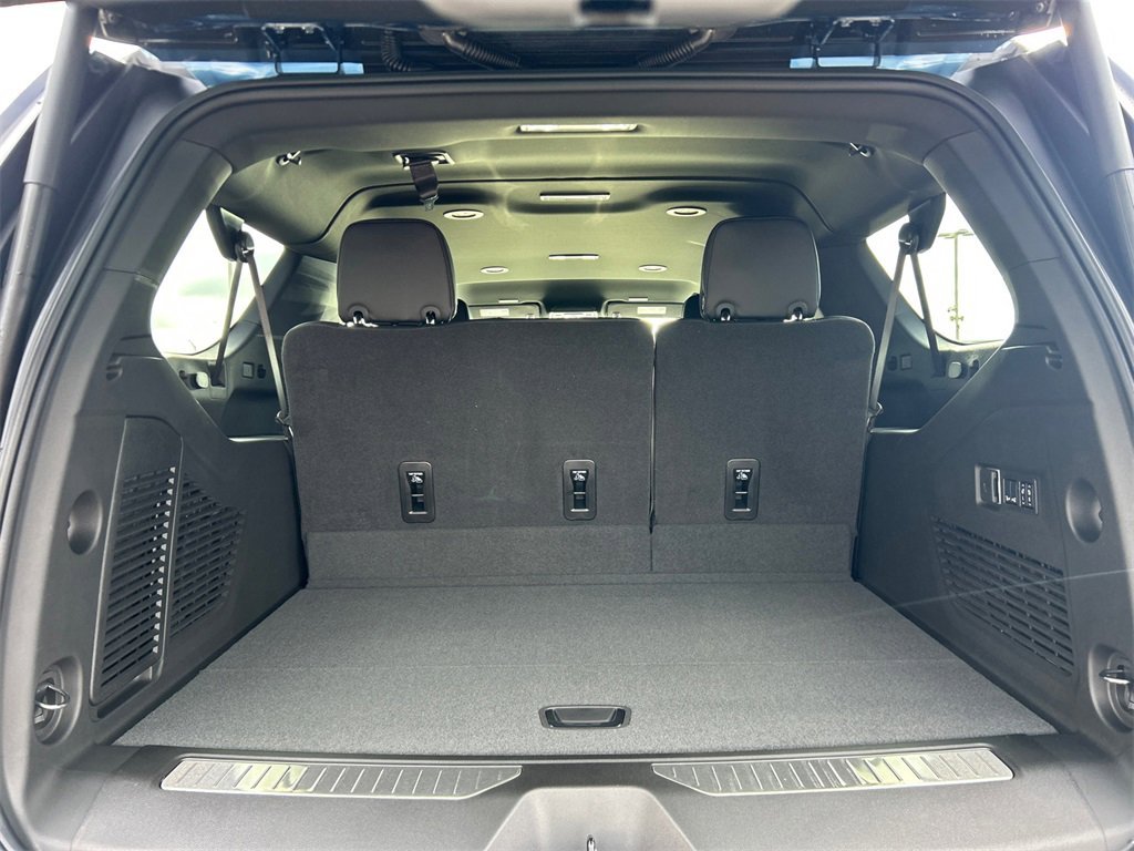 2026 GMC YUKON XL - Image 34