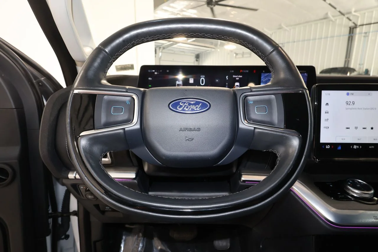 Used 2025 Silver Ford Platinum image 10