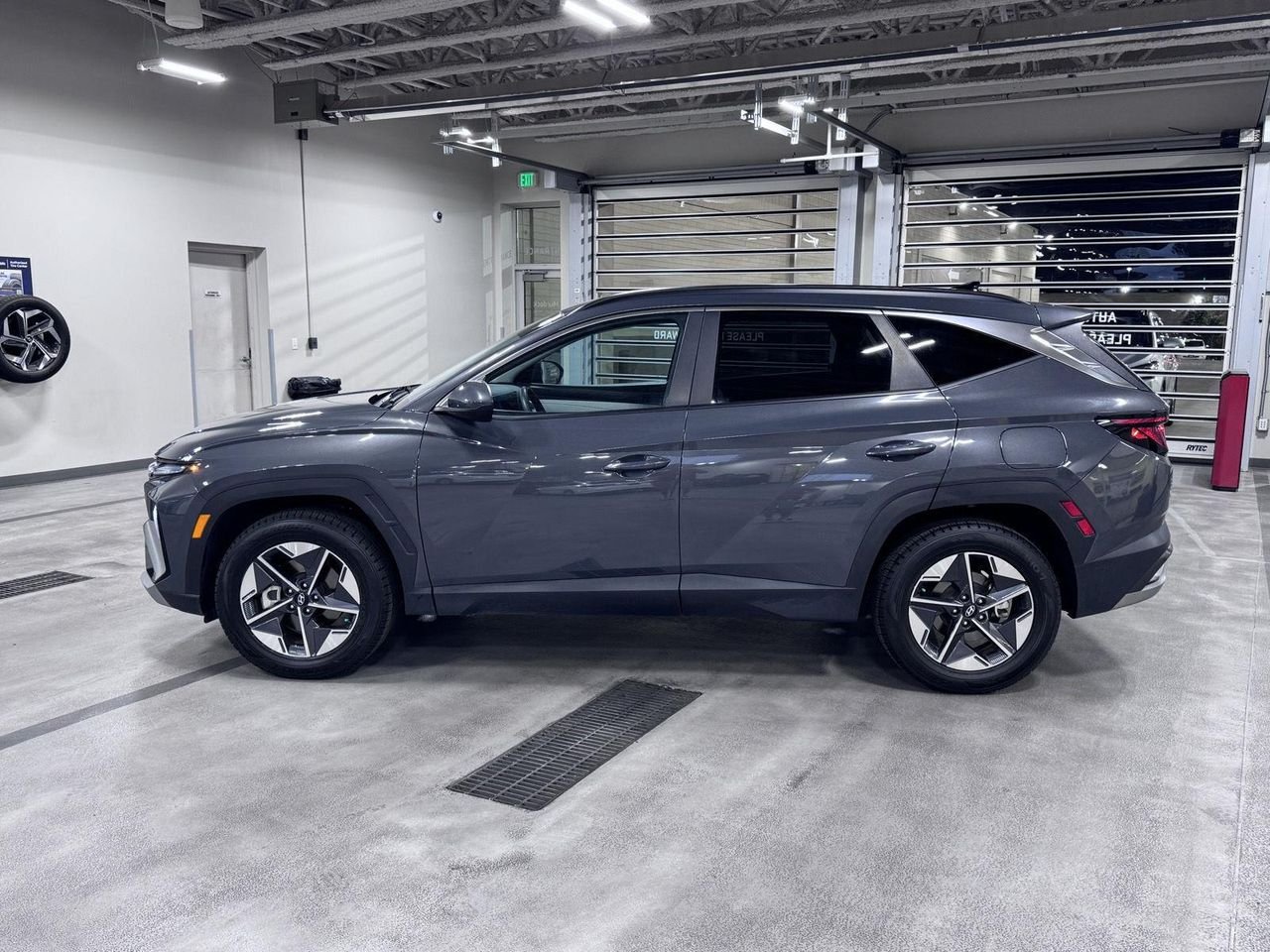 New 2026 Deep Sea Hyundai Blue image 9
