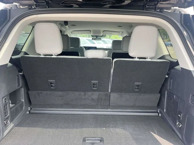 New 2026 Gray Ford Active image 8