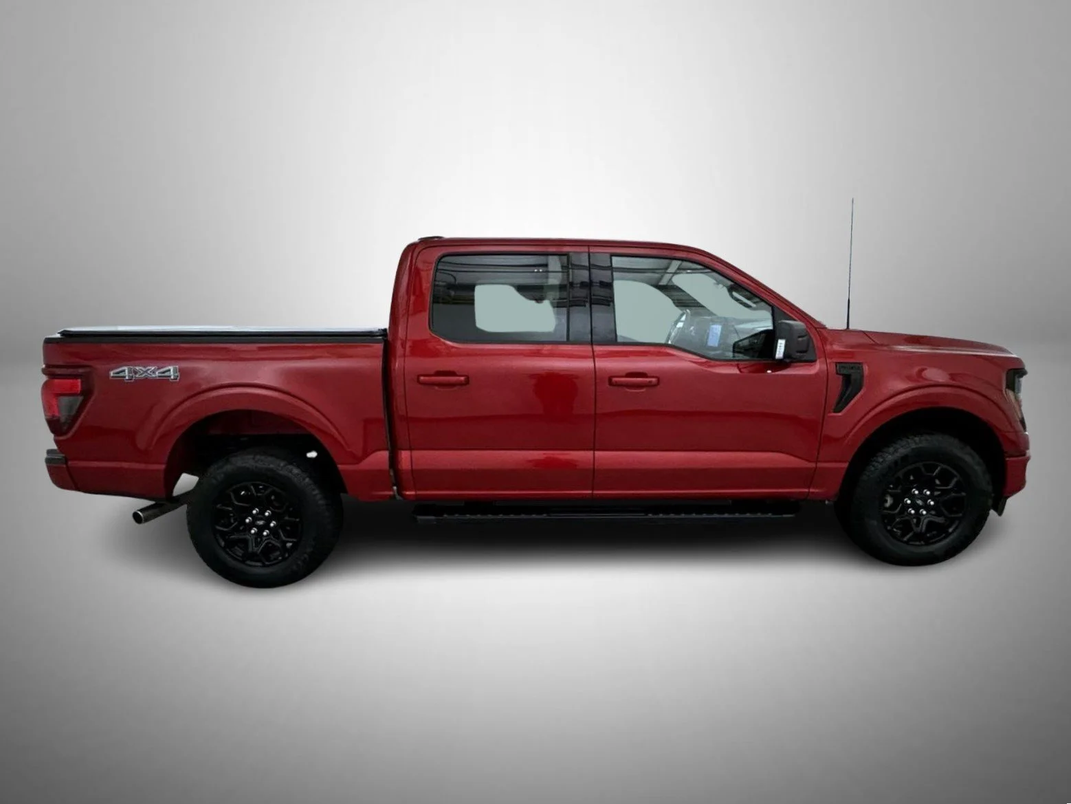 Used 2024 Red Ford XLT image 4