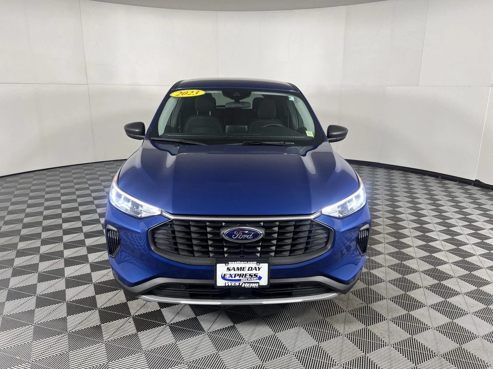 Used 2023 Atlas Blue Ford Active image 19
