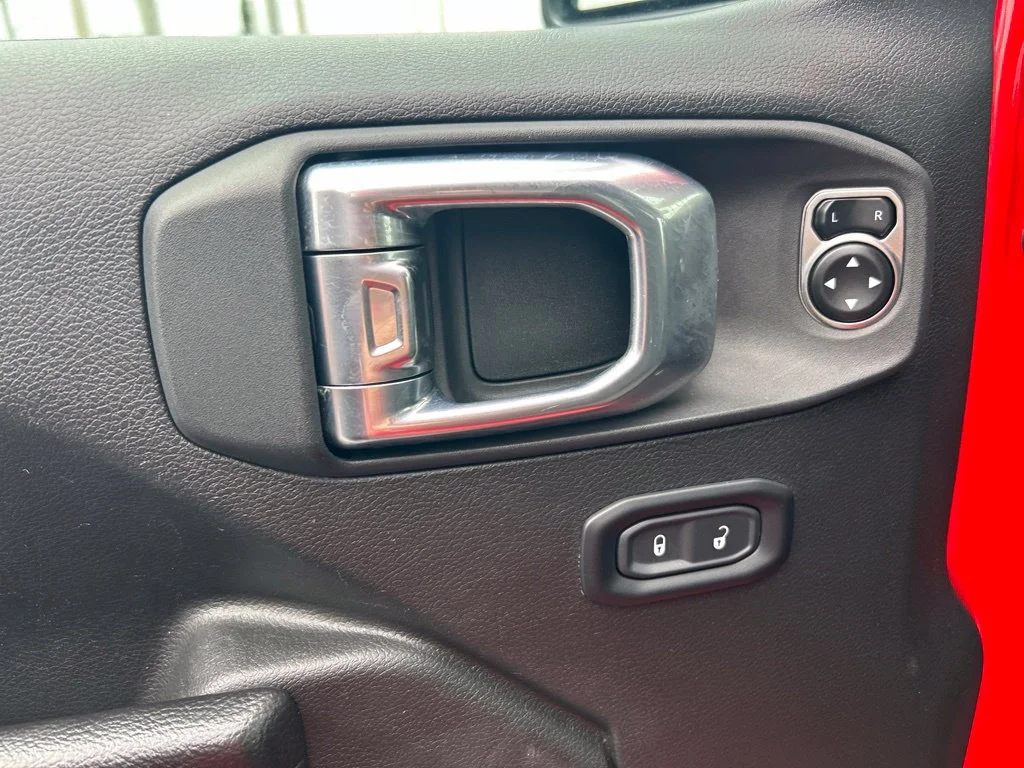 Used 2024 Red Jeep Sport S image 34