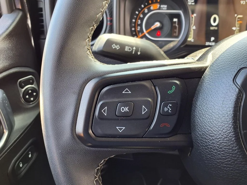 Used 2025 Black Jeep Rubicon image 13