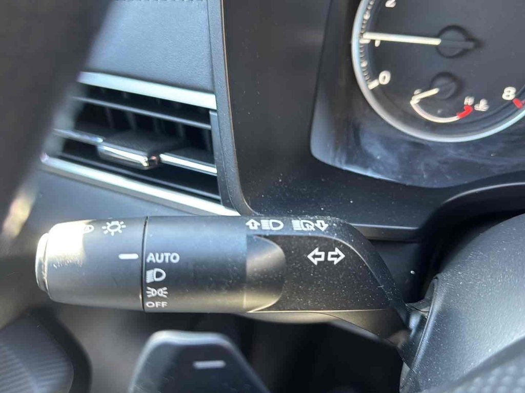 Used 2024 Gray Mitsubishi ES image 38