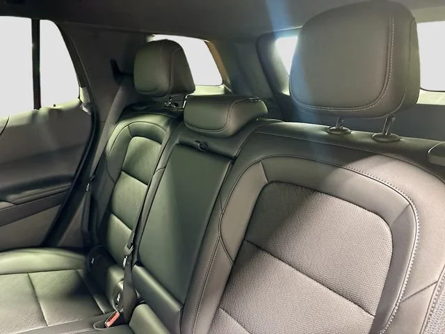 2026 Chevrolet Equinox LT - Photo 27