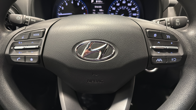 Used 2023 Ultra Black Pearl Hyundai SEL image 15