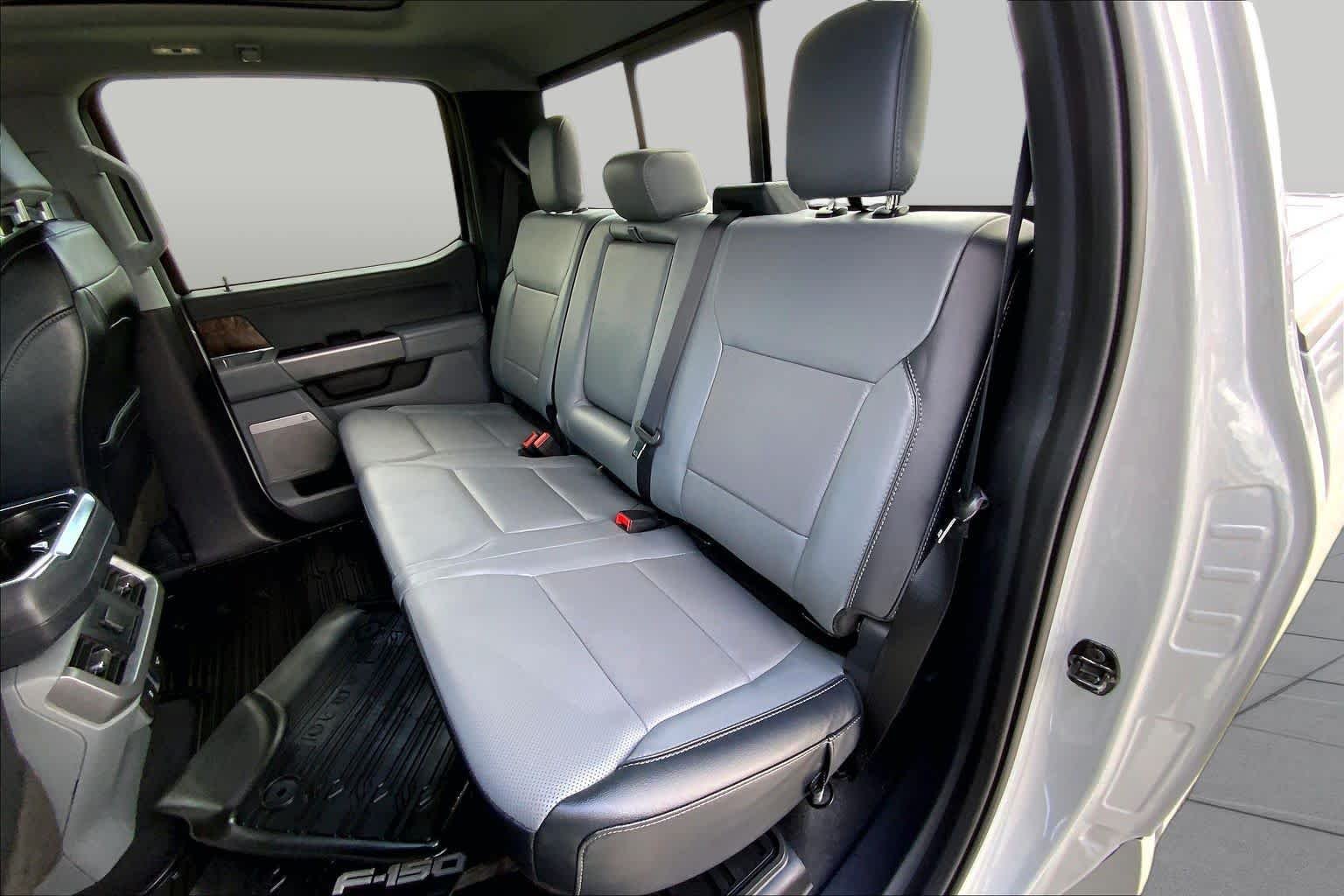 Used 2023 Avalanche Ford LARIAT image 21