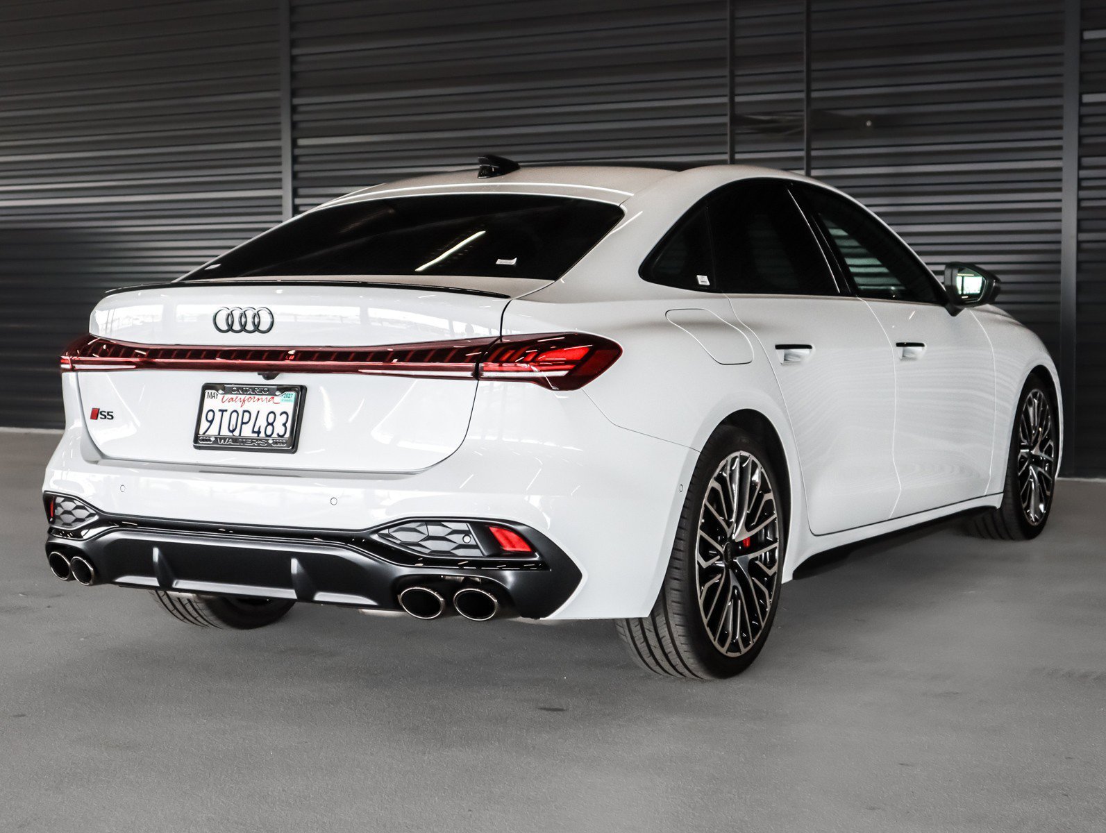 Used 2025 Glacier White Metallic Audi Premium Plus image 17