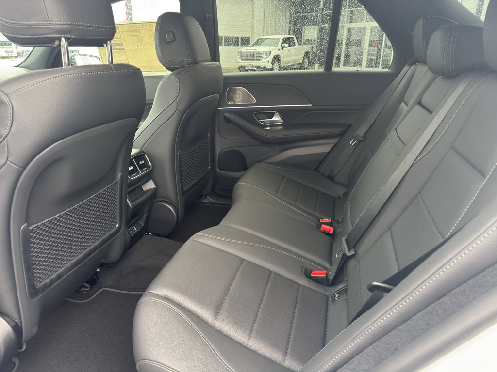 New 2026 MANUFAKTUR Moonlight White Magno Mercedes-Benz GLE 450 image 26
