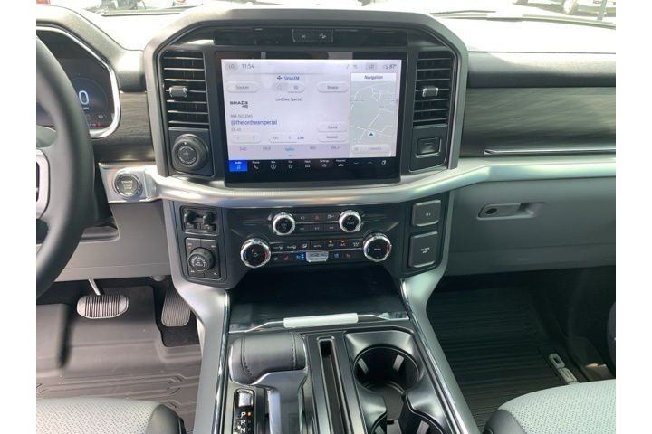 New 2025 Agate Black Metallic Ford Lariat image 16