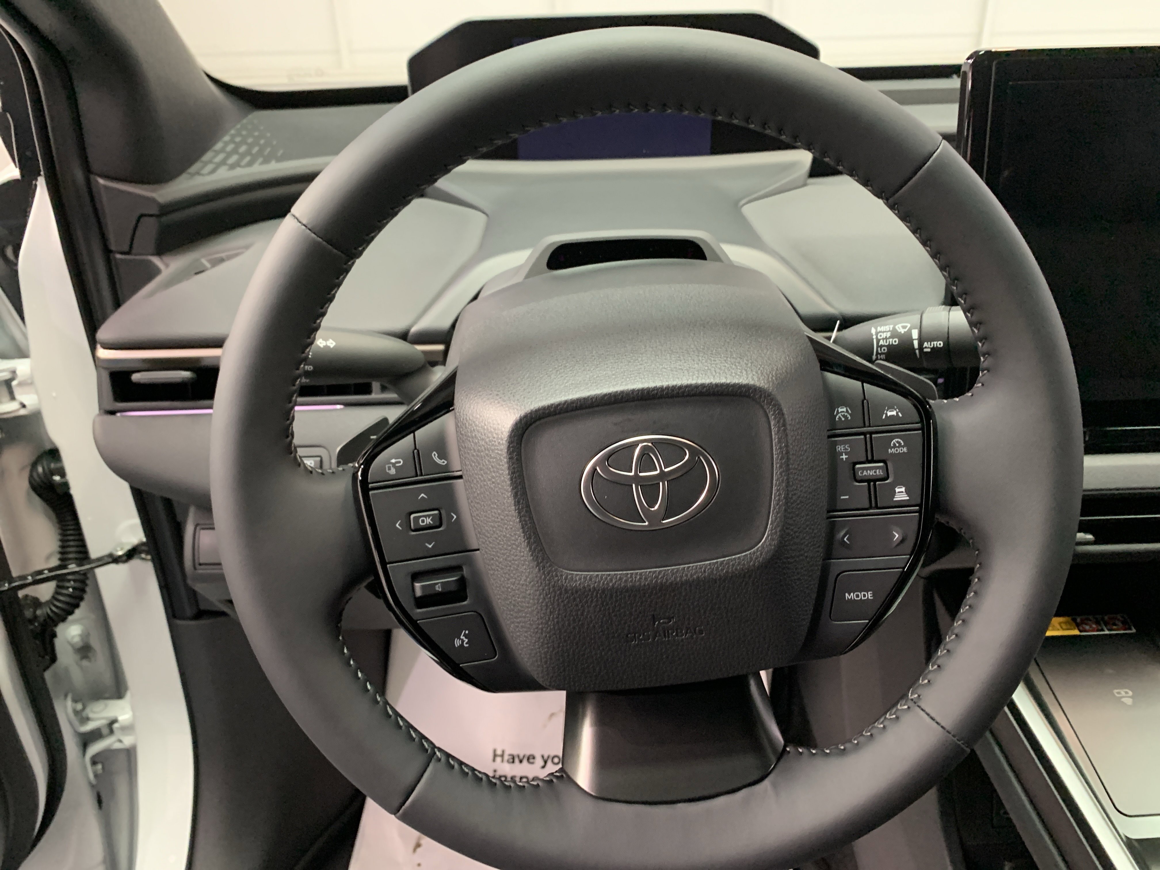 2026 Toyota bZ XLE - Photo 14