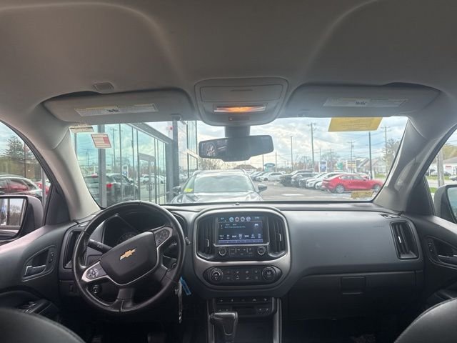 Used 2017 Black Chevrolet Z71 image 11