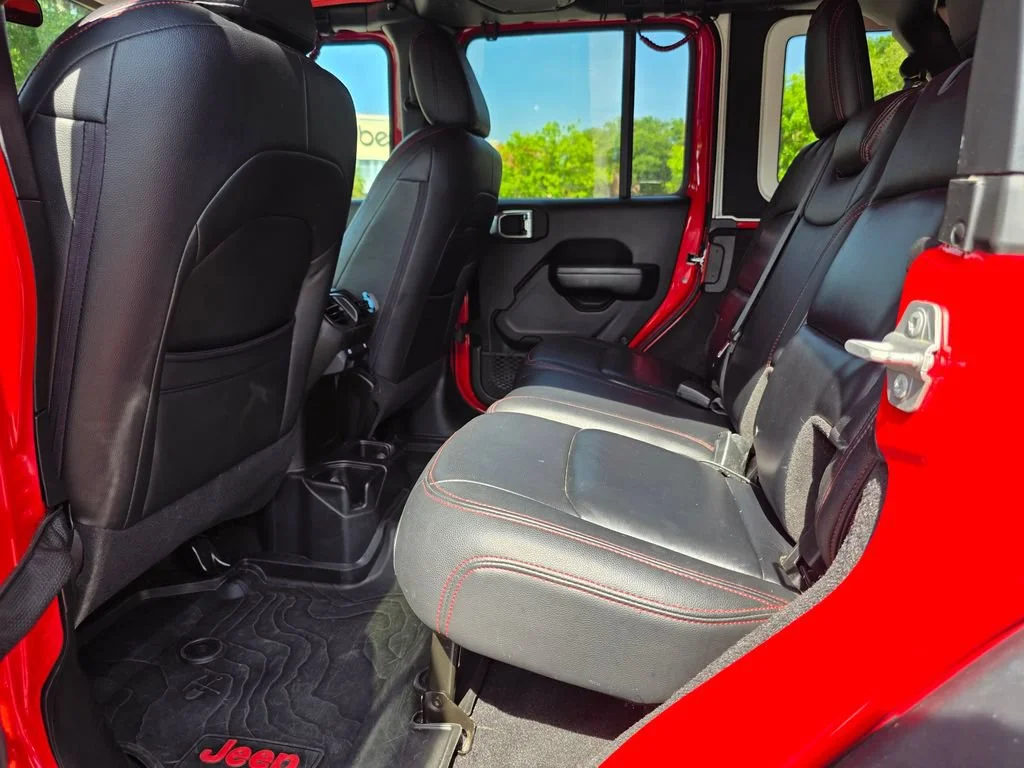 Used 2021 Red Jeep Sport Altitude 4x4 image 30