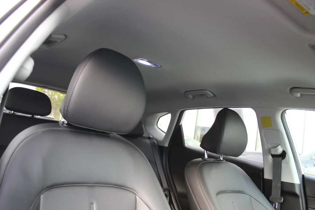 Used 2026 White Hyundai SEL Premium image 34