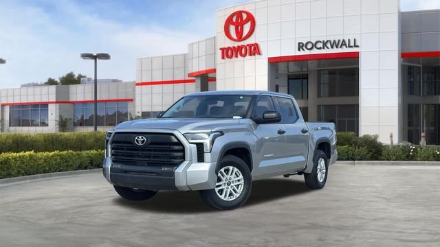 Pre-Owned 2022 Toyota Tundra SR5 RWD 4D CrewMax