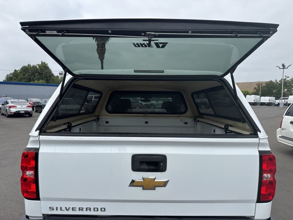 Used 2017 White Chevrolet WT image 4