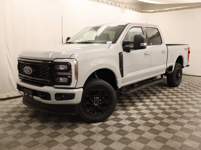2026 Ford Super Duty F-350® XLT